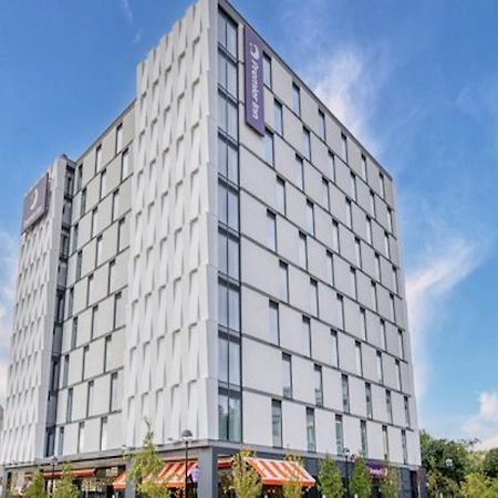 Premier Inn Milton Keynes Central Exterior foto